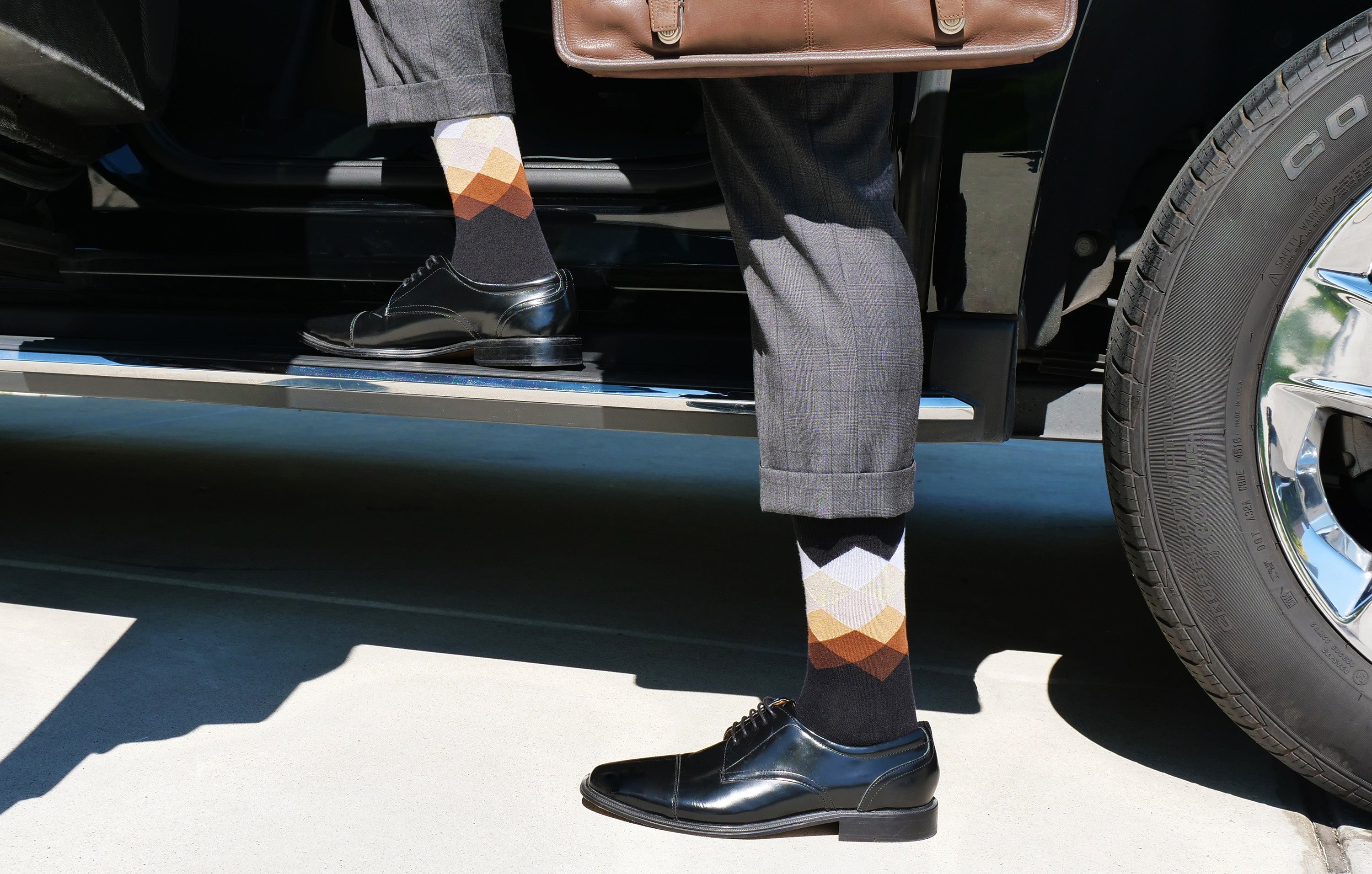 HUGS Compression Socks – Free Hugs Project